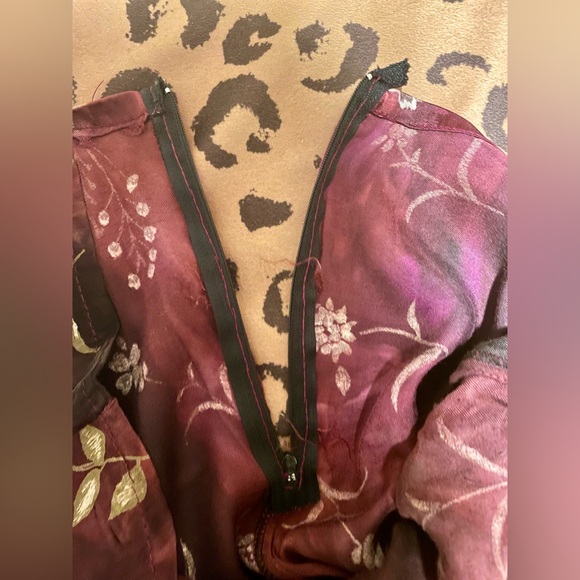 Reworked Satin Pencil Midi Skirt! 🍇 - Picture 4 of 5